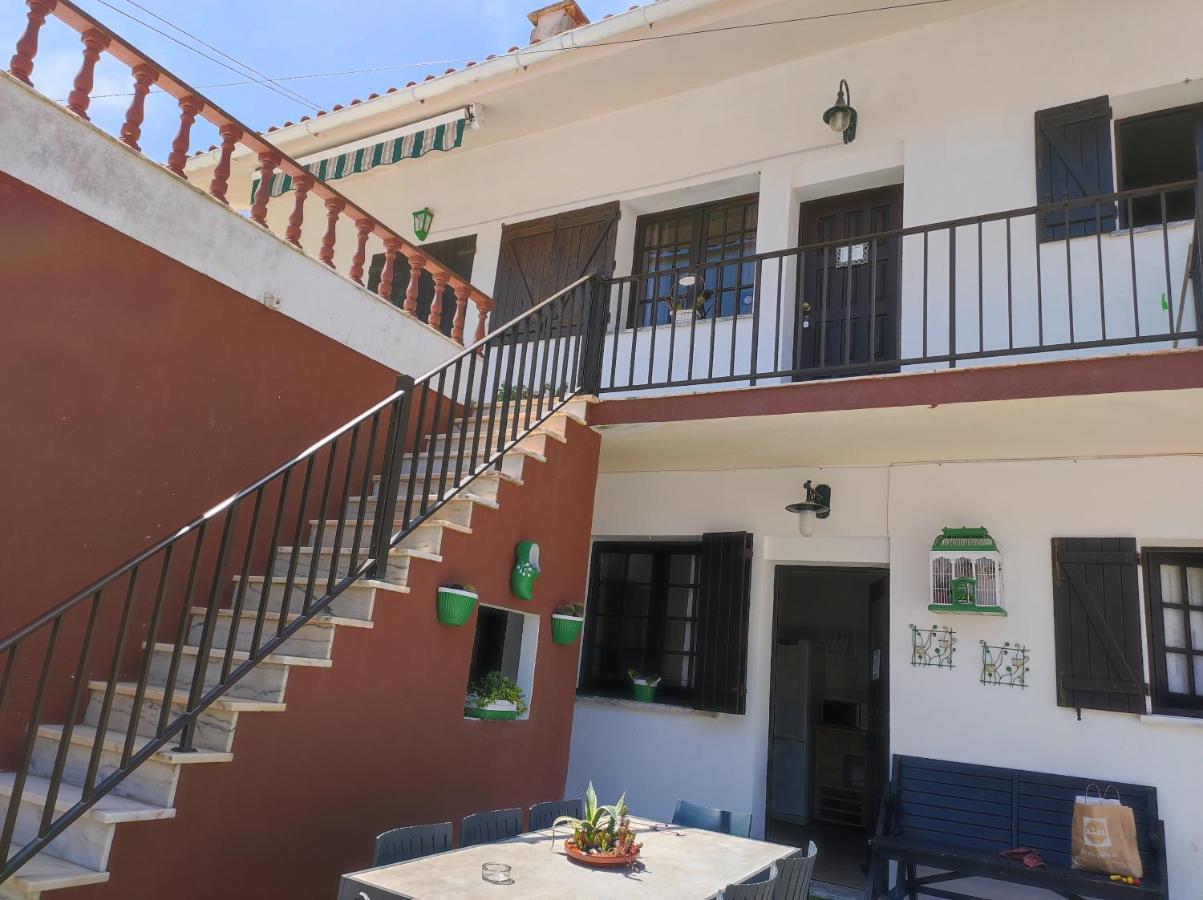 Lemos Family Beach House Nazare Exterior photo